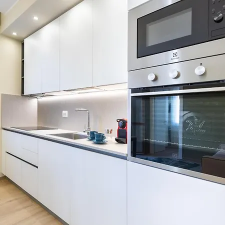 Hostdomus-green House Diano Marina