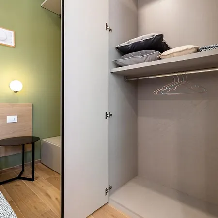 Hostdomus-green House Апартаменти *