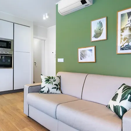 Apartment Hostdomus-green House